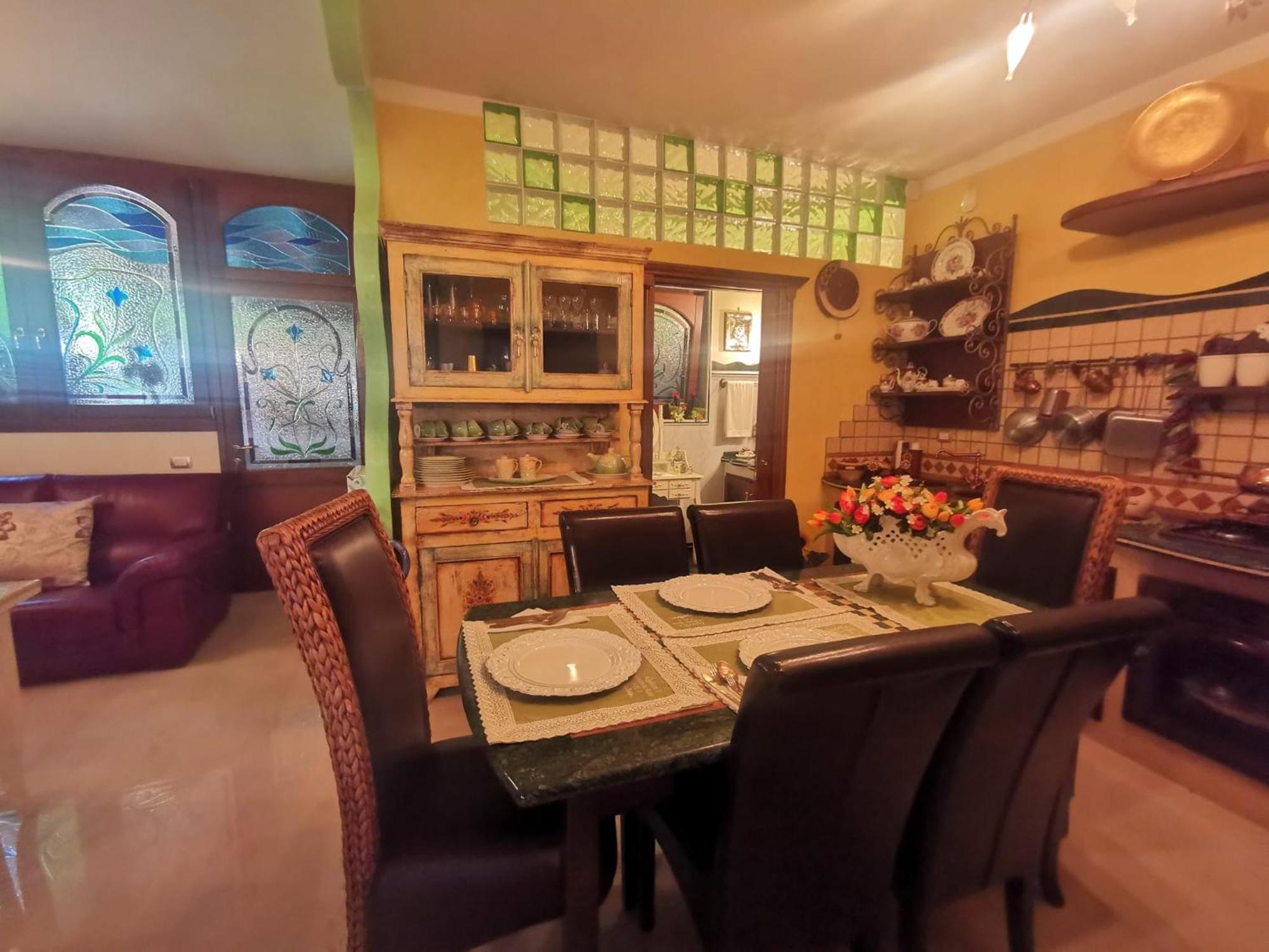 Queen'S Luxurious House Gallipoli Bagian luar foto