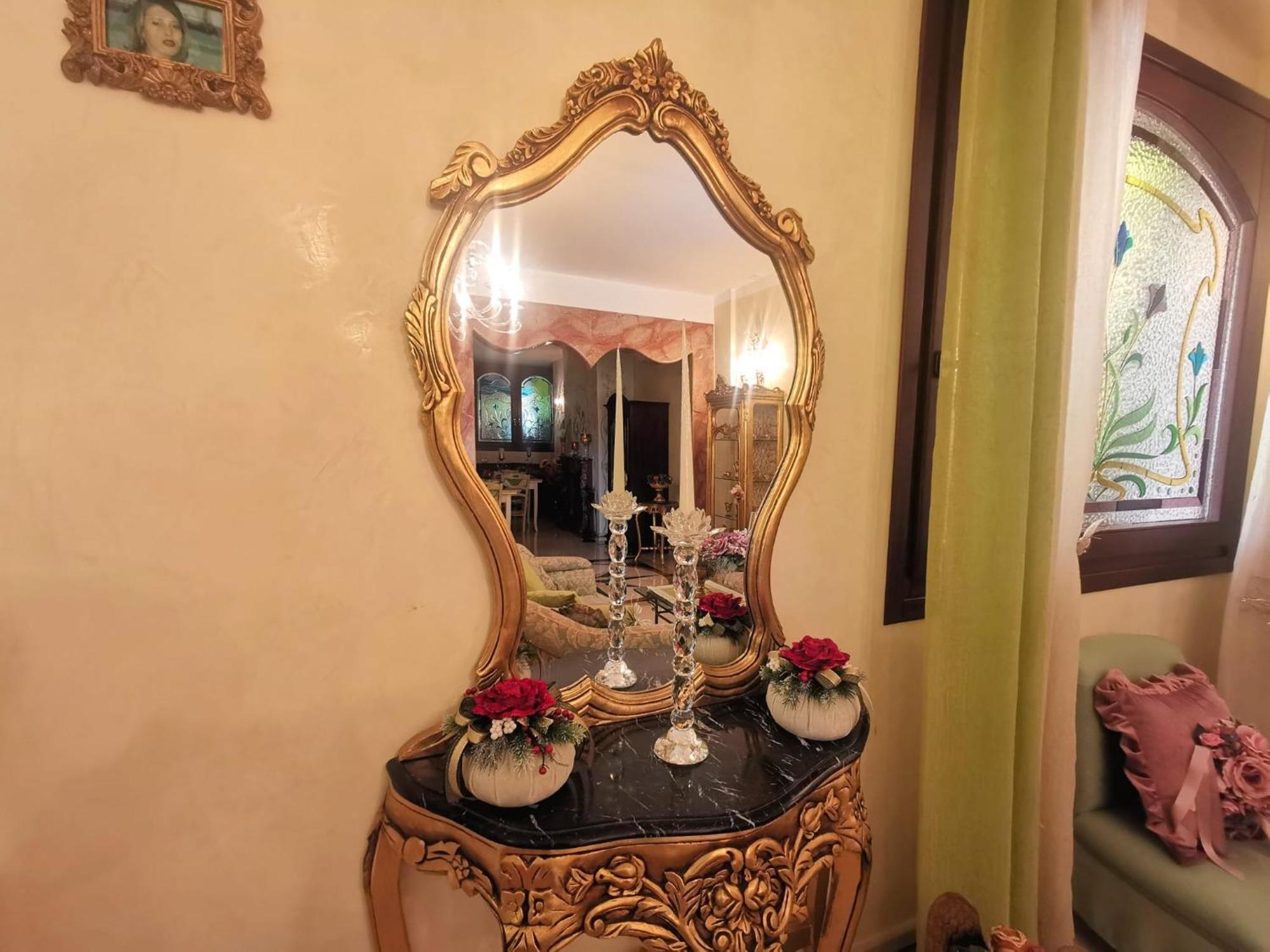 Queen'S Luxurious House Gallipoli Bagian luar foto