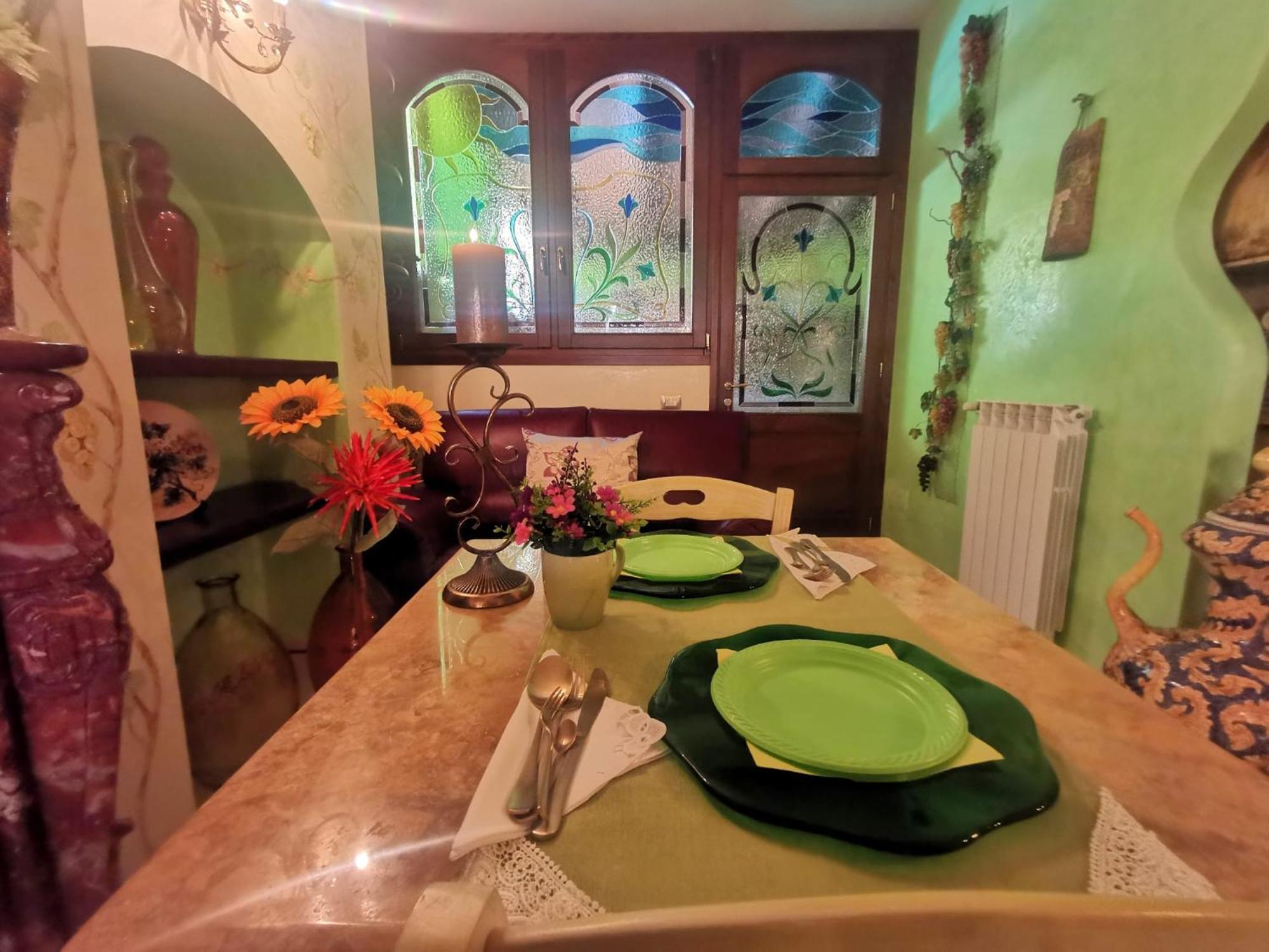 Queen'S Luxurious House Gallipoli Bagian luar foto
