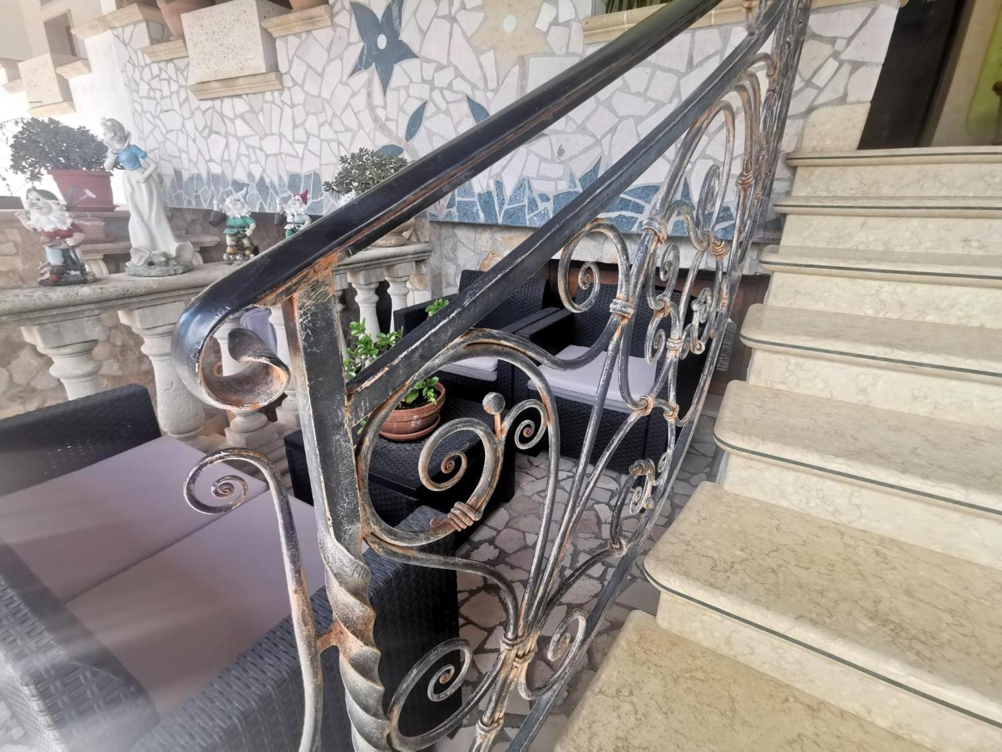 Queen'S Luxurious House Gallipoli Bagian luar foto